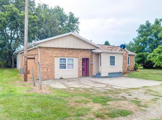 1526 Mason Rd, Armington, IL 61721