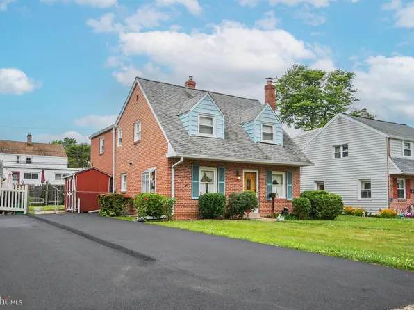 859 Wyndom Ter, Secane, PA 19018