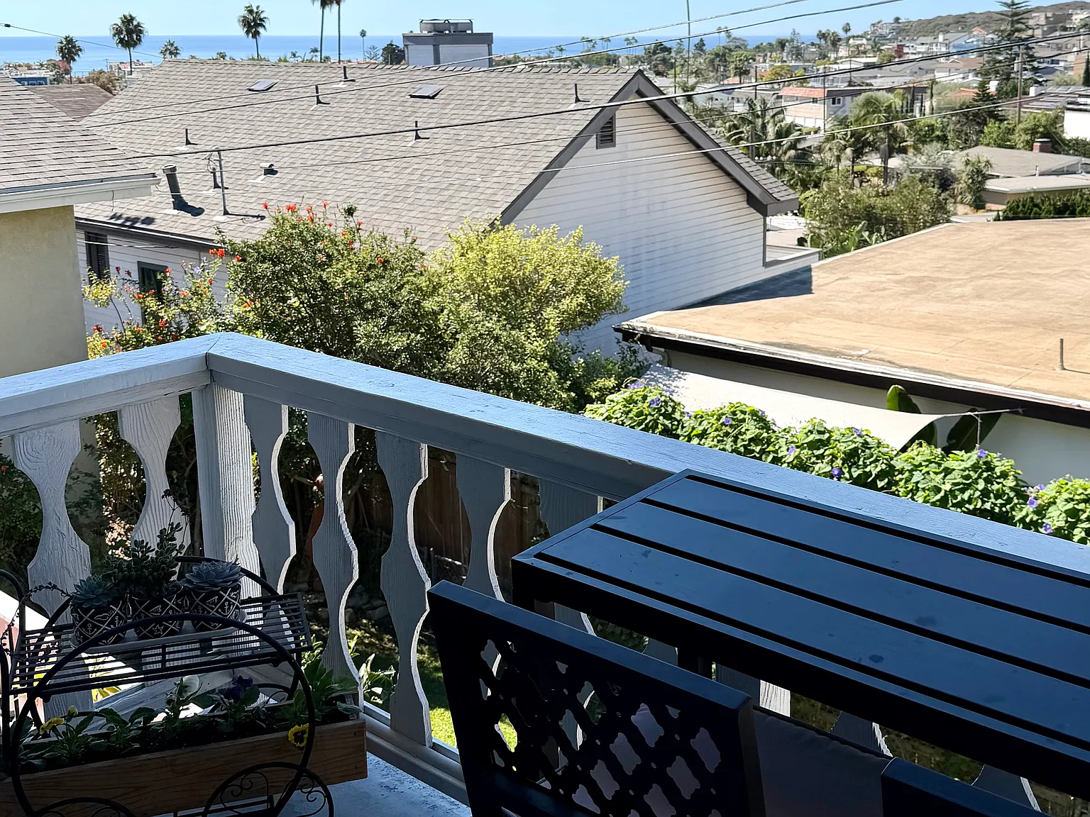 2 bed, 2.5 bath, 1250 sqft, $4,500 — Photo 3