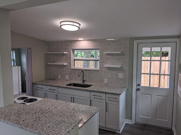 5th image of 4274 Anson Dr