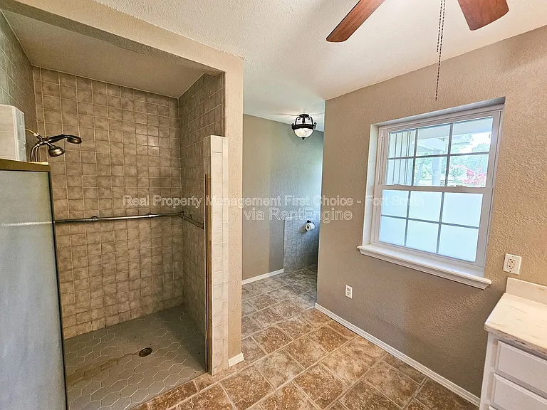 1300 Armistead Rd — Photo 22