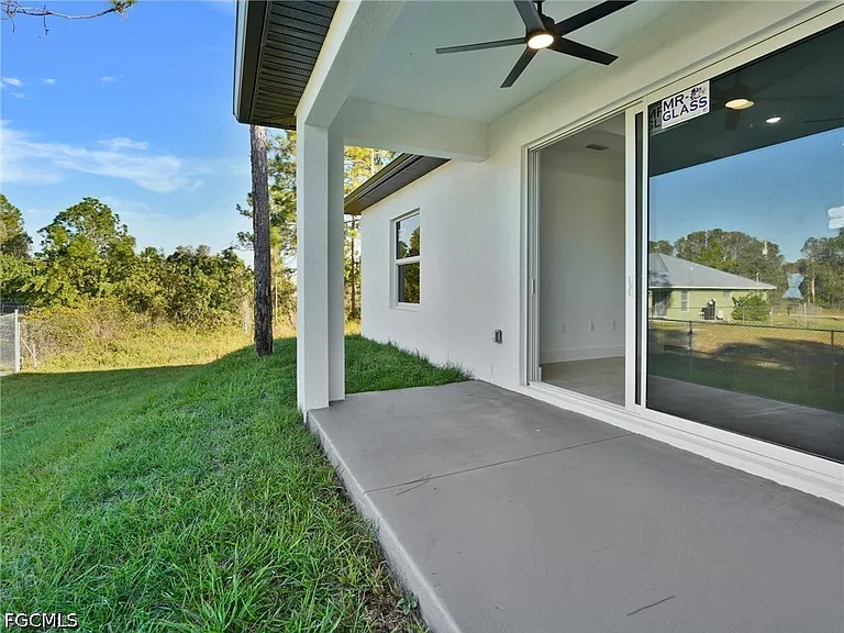 918 Eisenhower Blvd — Photo 12