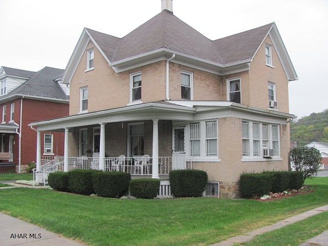 1st image of 507 E Penn St