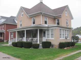 507 E Penn St, Bedford, PA 15522