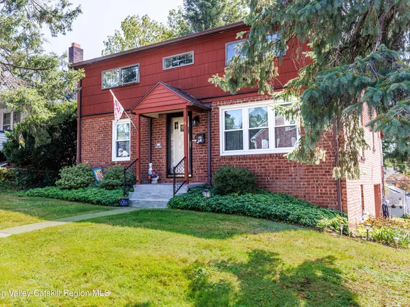 8 Alcazar Avenue, Kingston, NY 12401