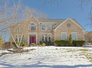 11108 Huntwicke Pl, Cincinnati, OH
