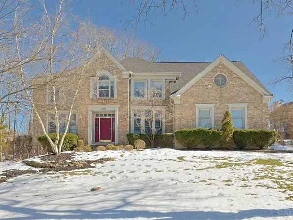 11108 Huntwicke Pl, Cincinnati, OH 45241