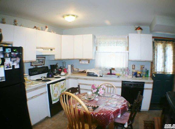 5th image of 10 Gerta Ct