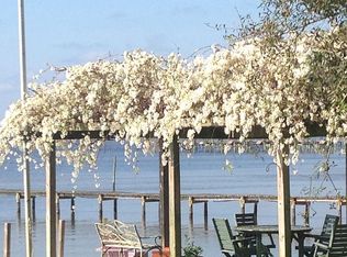 2017 Jessica Way, Navarre, FL 32566