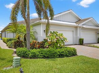 14803 Edgewater Cir, Naples, FL 34114