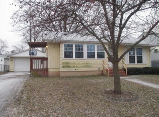418 28th Ave W, Milan, IL 61264
