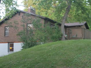 4137 Mandrake Rd, Madison, WI 53704