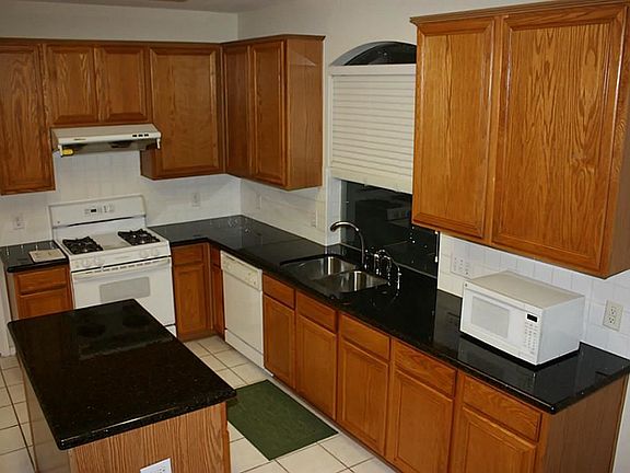3rd image of 22438 Bristolwood Ct