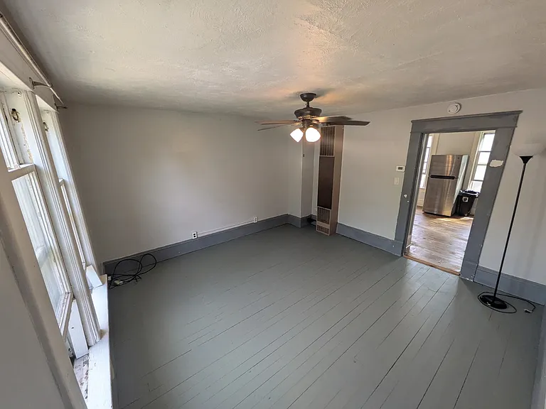 1603 Adams St — Photo 3