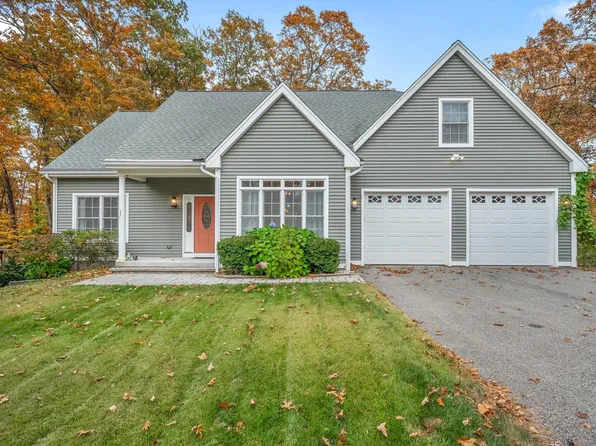 25 Saint Ronan Road, Hebron, CT 06231