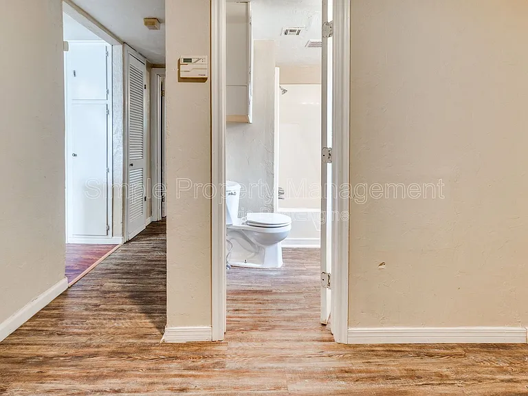 2117 SE 12th St — Photo 12