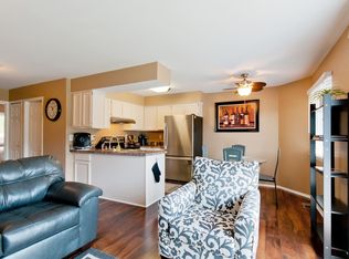 25400 Quarterdeck St, Harrison Township, MI