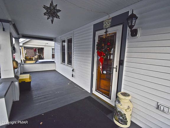 3rd image of 524 Wallace St