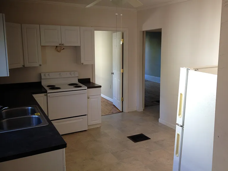 64 2nd St #1 — Photo 2