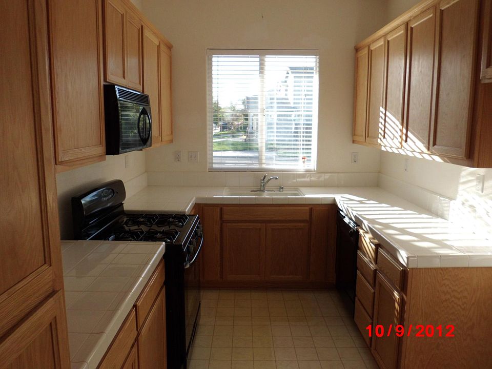 2nd image of 1870 Connor Way