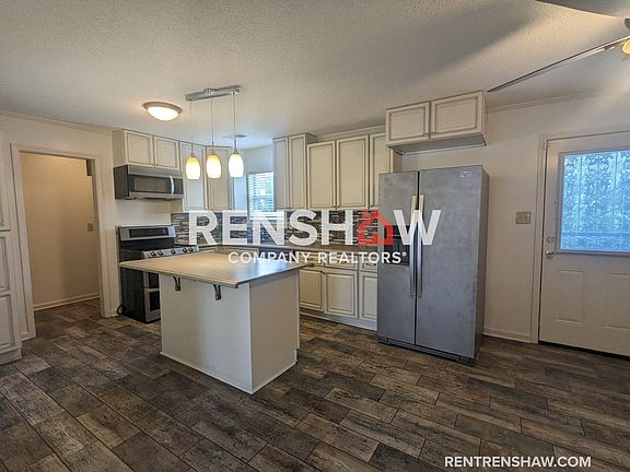 5th image of 474 Bonnell Ave