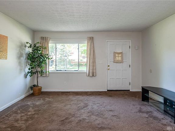 5th image of 963 Kimberly Dr