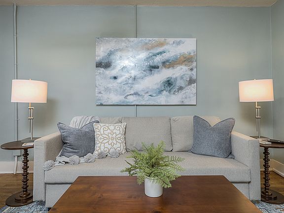 4th image of 3716 Warwick Blvd #5