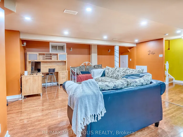56 Hibbins Ave #BASEMENT — Photo 8