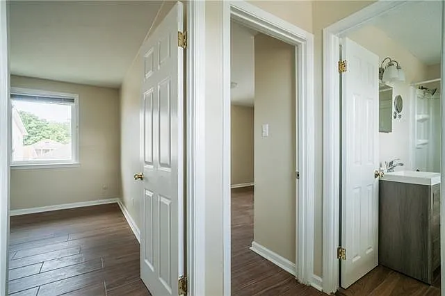 1621 Caton Ct — Photo 15