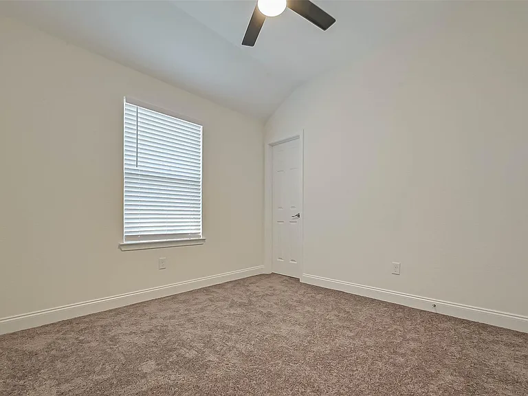 7339 Krueger Rd #A — Photo 28