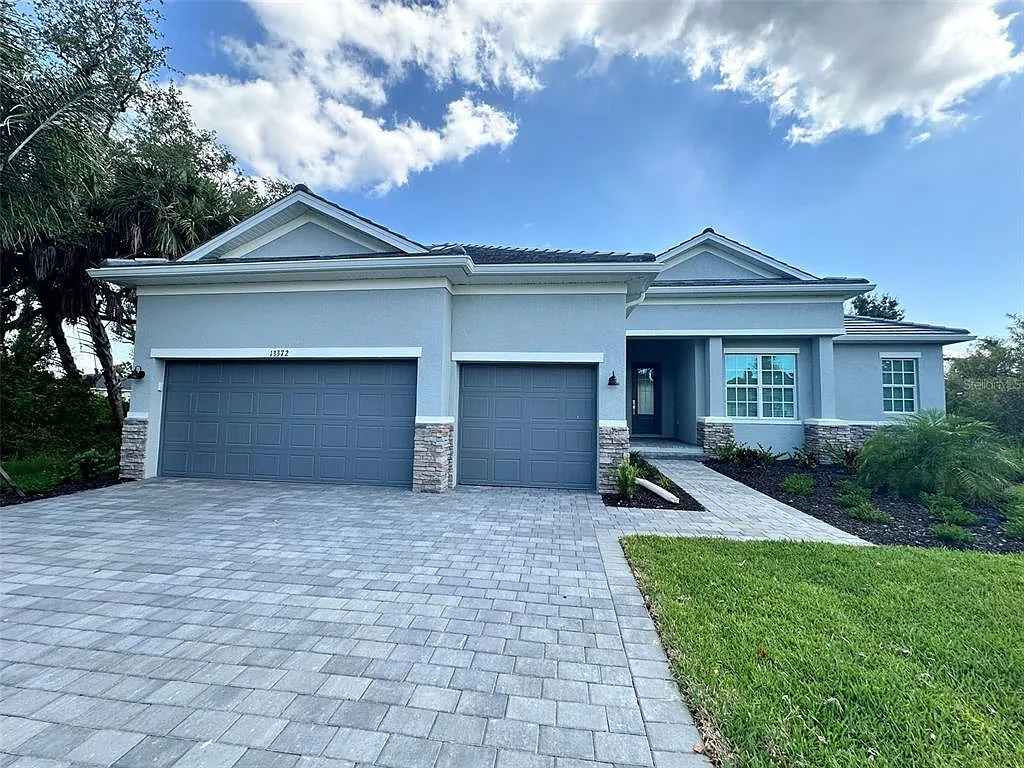 1 bed, 1.5 bath, 400 sqft, $1,400 — Photo 1