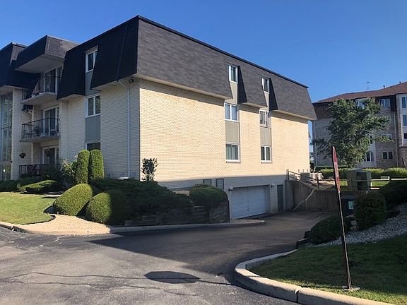 2nd image of 18531 Wentworth Ave Unit 2B