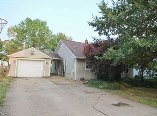 4548 Nutwood Ave NW, Warren, OH 44483