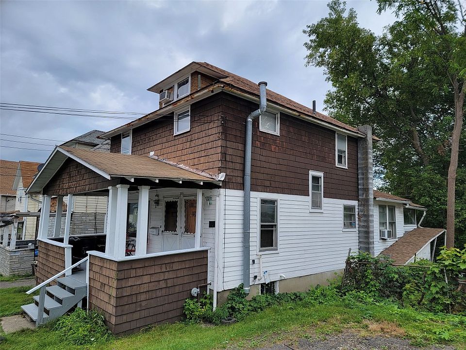 1st image of 233 Willow St
