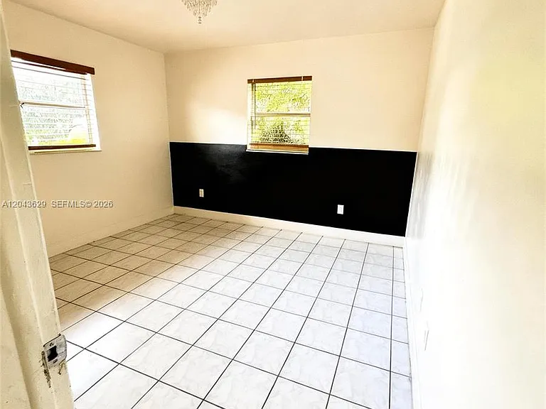 5912 Fillmore St #1-2 — Photo 8