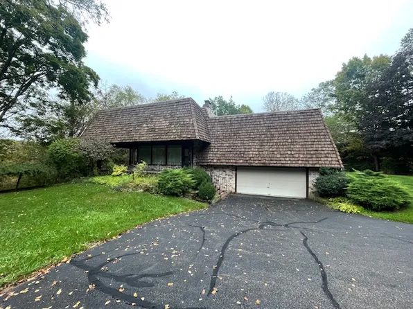 171 Granger Rd Unit 102, Medina, OH 44256