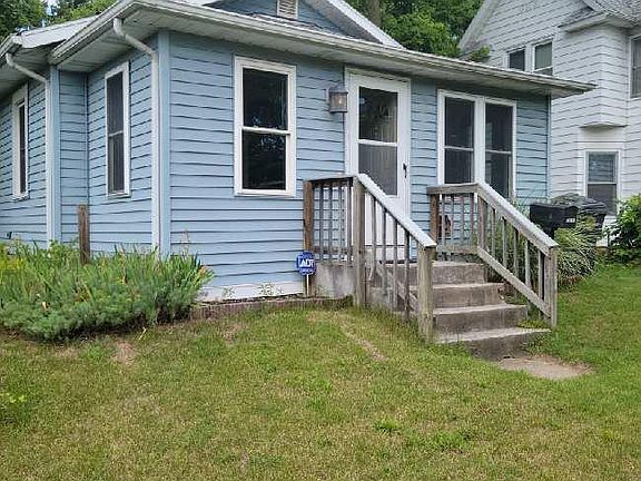 3rd image of 1217 S 36th St