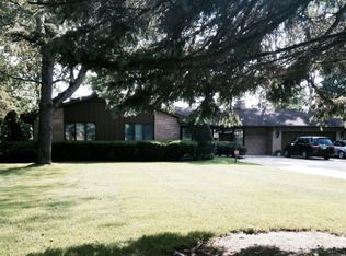 202 Thornhill Dr, Danville, IL