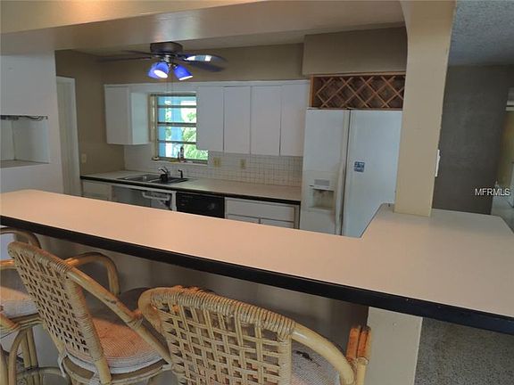 5th image of 3512 Beach Dr SE