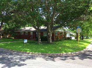 203 E Young Ave, Temple, TX 76501