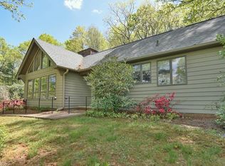24 Whitaker View Rd, Fairview, NC 28730
