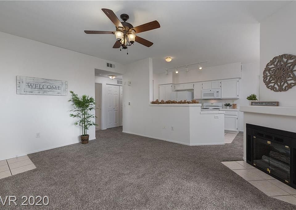 1st image of 1050 E Cactus Ave Unit 1083