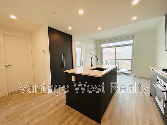 5th image of 1626 Water St #3301