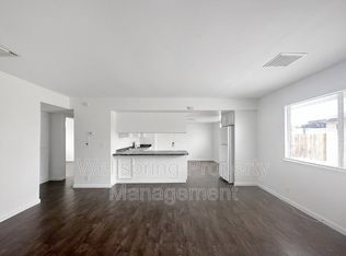 201 S Sunset St APT D, Ridgecrest, CA 93555