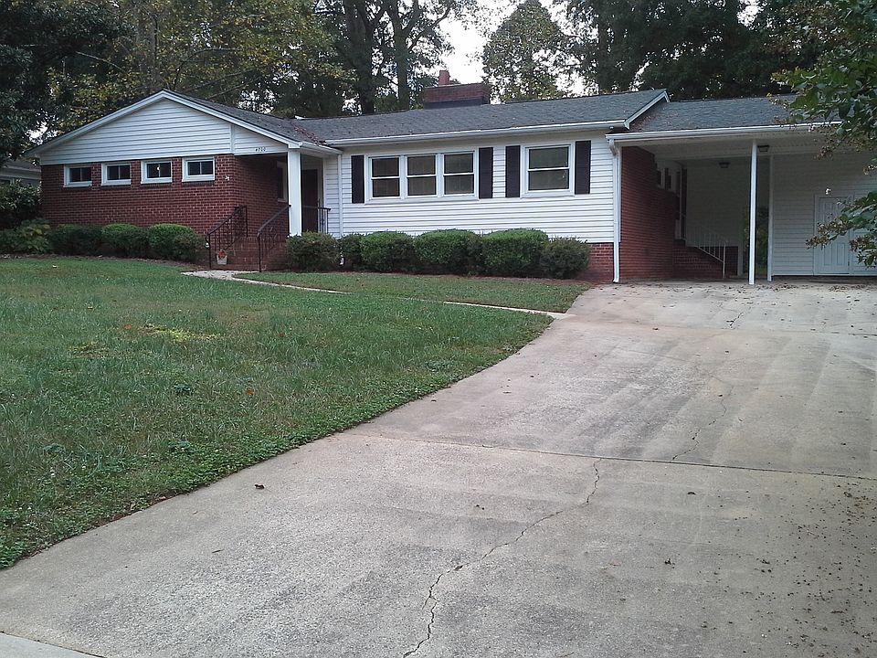 Inside Bigger Than it Looks