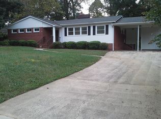 4700 Addison Dr, Charlotte, NC 28211