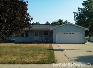 2618 W John St, Champaign, IL 61821