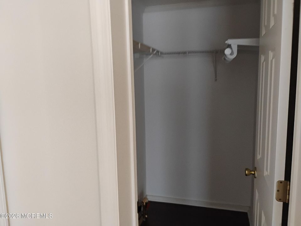 2nd image of 1428 Winding Brook Way