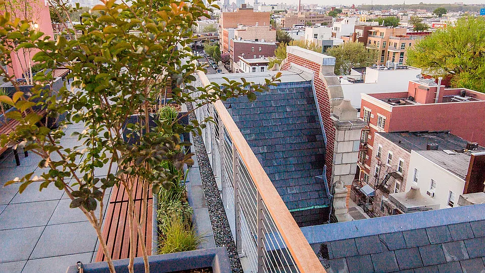 4 North Henry Street — Photo 4