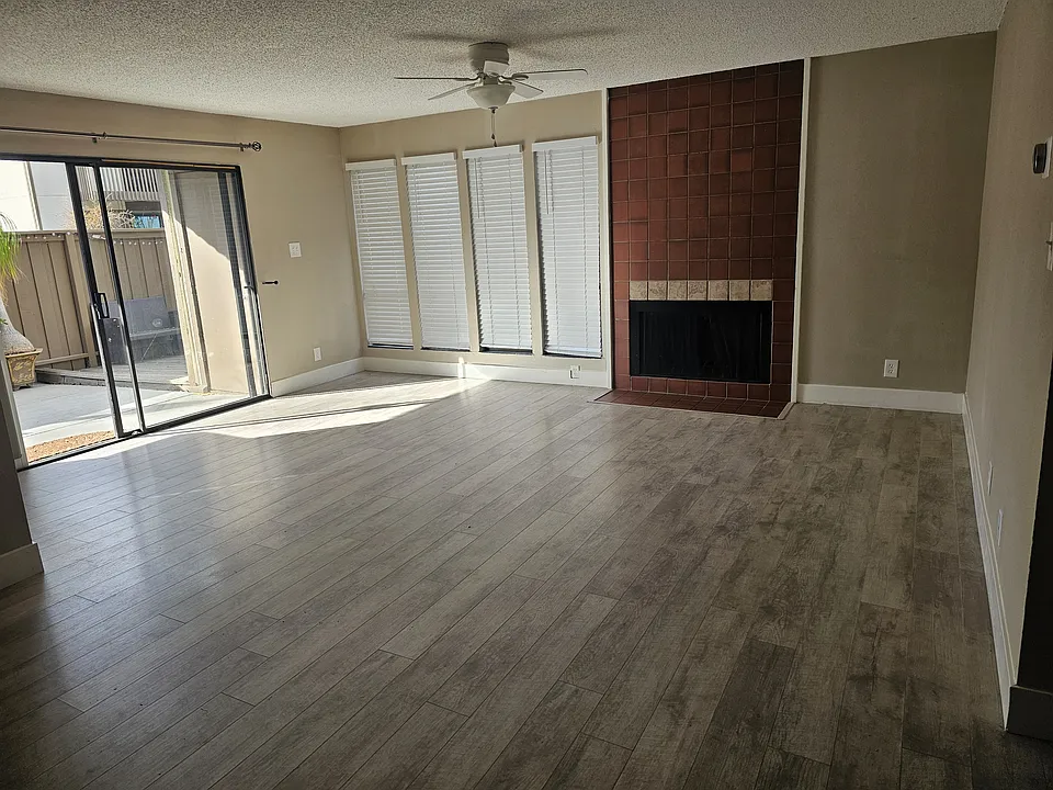 2405 Sunny Ln #1